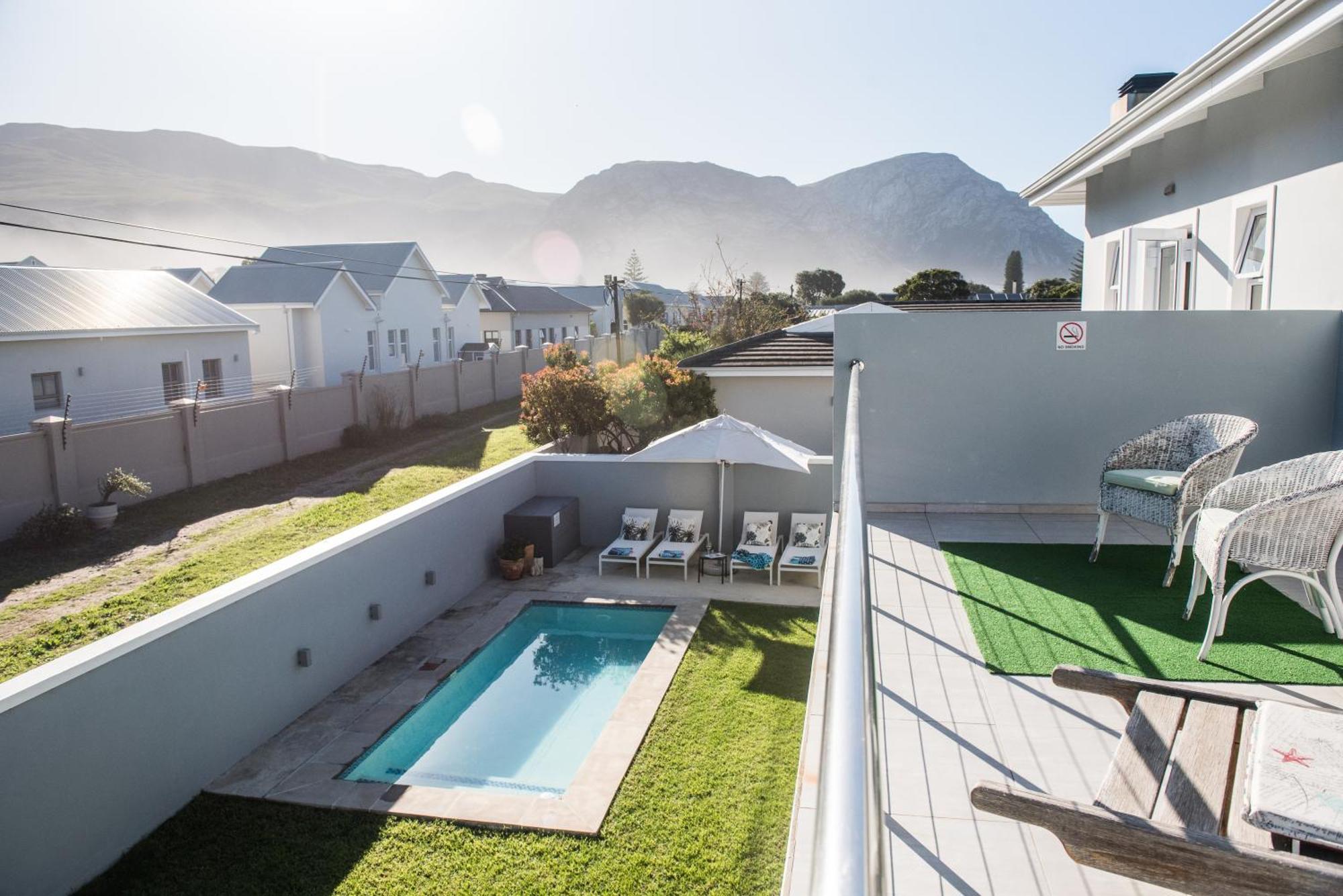 The Whale On Main B&B Hermanus Exterior photo